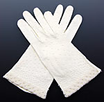 10770 1960s White Cotton Beaded Dress Gloves